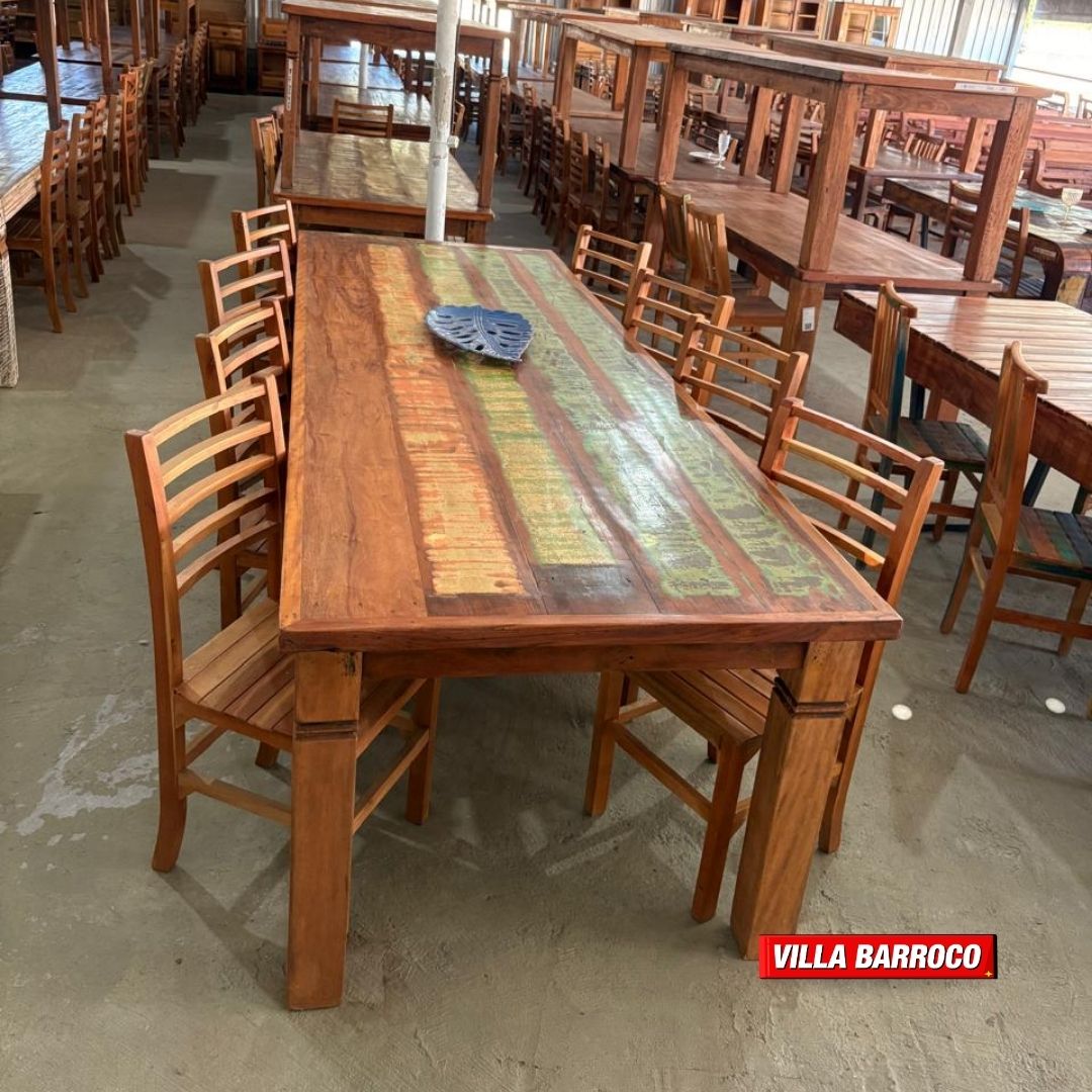 Mesa de madeira de demolição 10 a 12 lugares